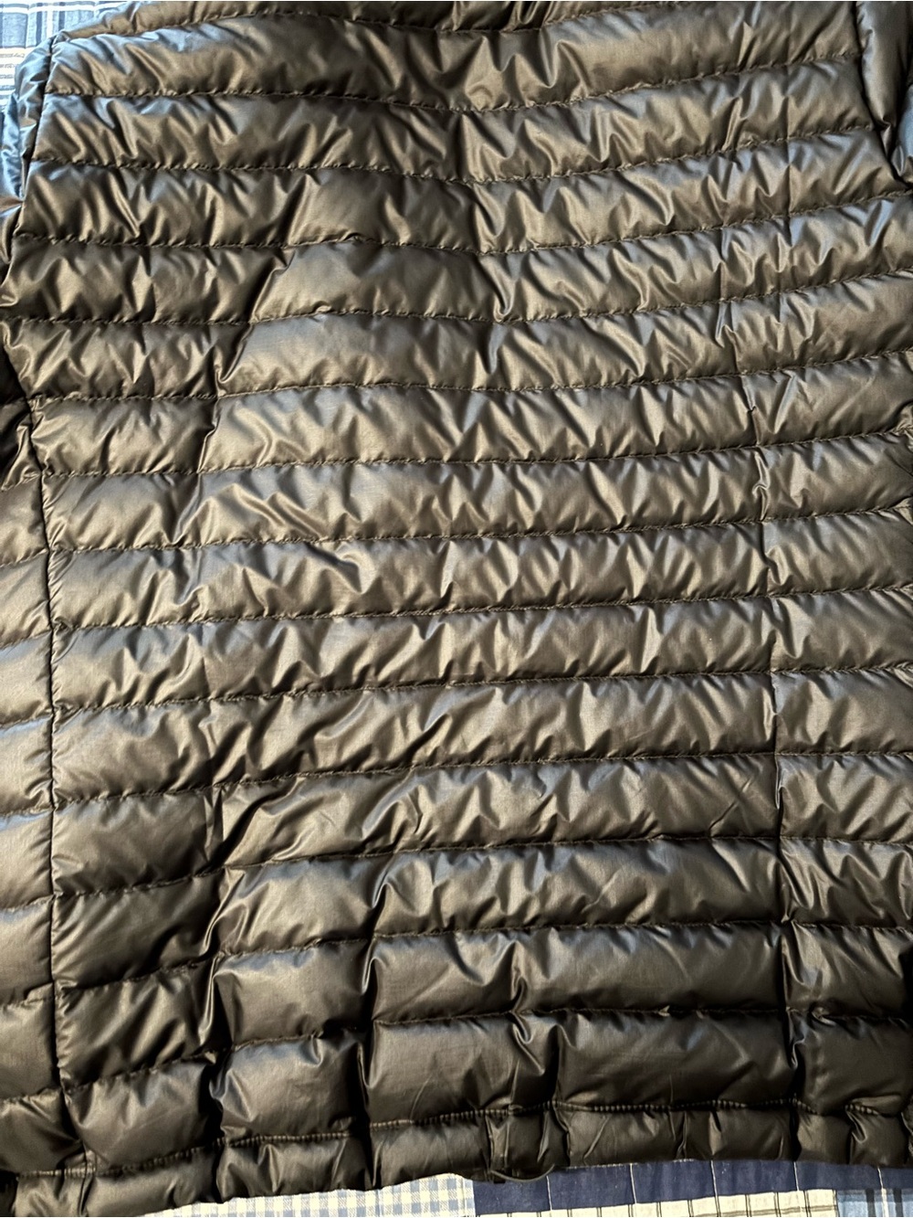 Patagonia Men's Black Quilted Down Puffer Jacket - Picture 4 of 4